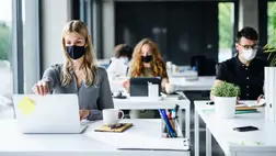 Szlovéniában az otthonról dolgozóknak is védettségi igazolással kell rendelkezniük