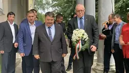 Főkonzuli látogatás a Plotényi-kastélyban