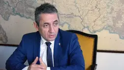 A magyar kormány a határon túli magyar családok boldogulását segíti, a szülőföldön maradást ösztönzi a kárpát-medencei magyar vállalkozások támogatásával - hangoztatta Potápi Árpád János nemzetpolitikai államtitkár pénteken Marosvásárhelyen az első alkalommal megrendezett Erdélyi Gazdasági Fórum megnyitóján.