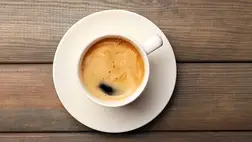 A túl sok koffein mellékhatásai