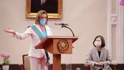 Nancy Pelosi szerint az a baj a tajvani látogatásával, hogy ő NŐ