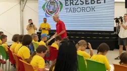 Soltész: ezerkétszáz ukrán menekült gyermek táborozott Magyarországon