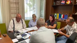 Útjelző táblákat helyeztek el Beregszászban 