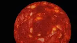 Óriási felháborodást keltett a csillagnak eladott olasz kolbász