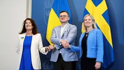 Egymilliárd korona katonai és civil segélyt nyújt Ukrajnának Svédország