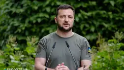 Zelenszkij kemény üzenetet küldött az orosz hadseregnek