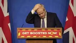 Lemondott Boris Johnson négy magas beosztású munkatársa a botrányok miatt