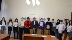 Húsz fő vehetett át ECL nyelvvizsga tanúsítványt a Rákóczi Főiskolán