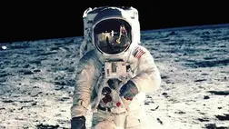 Csaknem 2,8 millió dollárért kelt el Neil Armstrong társának Holdra szálláskor viselt dzsekije