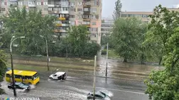 Felhőszakadás és jégeső csapott le Kijevre