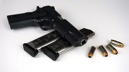 Ukrajnában hamarosan szabadon lehet pisztolyt vásárolni