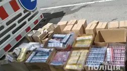 Mintegy 200 ezer hrivnya értékű, zárjegy nélküli alkoholt és cigarettát találtak Kárpátalján