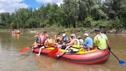 Egynapos vízitúrán a nagycsaládosok