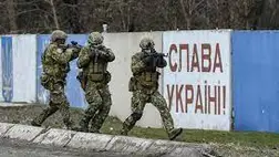 Három irányból indítottak ellentámadást az ukrán erők Herszon irányába