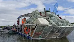 Több mint 1500 zsák szemetet gyűjtöttek össze a III. Tisza-tavi PET Kupán