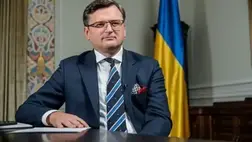 Kuleba: A társadalomban terjedő pánik miatt gazdaságilag szenvedünk