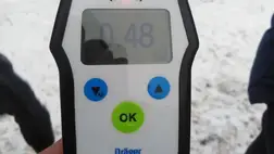 A járőrök felelősségre vonták a közúti balesetet okozó ittas sofőrt, aki a elhagyta a baleset helyszínét Ungváron.