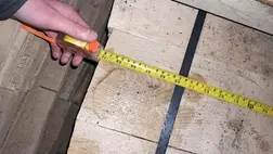 Kárpátalján a nevetlenfalui vámosok nagy mennyiségű faszállítmány csempészetét akadályozták meg. Fotó: Ukrán Állami Határszolgálat