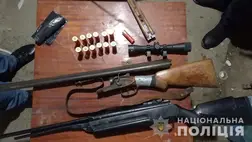 Két puskát és töltényeket találtak egy férfinél Kárpátalján