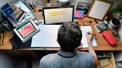 Ukrajnában távoktatásra térnek át az iskolák