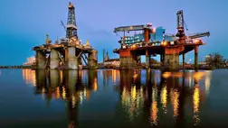 A brit kormány 25 százalékos különadót vet ki az energiacégekre