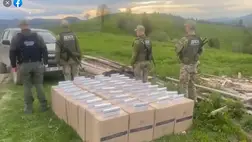 Csaknem 20 ezer csomag cigarettát találtak a határ közelében az ukrán határőrök