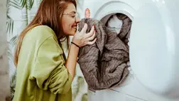 Büdös, dohos mosógép: így takarítsd ki fillérekből