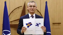 Finnország és Svédország benyújtotta hivatalos csatlakozási kérelmét a NATO-hoz 