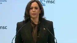 Az Egyesült Államok továbbra is diplomáciai megoldást sürget Ukrajnában, ugyanakkor szilárdan elkötelezett a NATO kollektív védelme mellett, és bármely tagállam elleni esetleges támadást a NATO egésze elleni támadásként értelmezne - erősítette meg Kamala Harris amerikai alelnök pénteken Bukarestben.