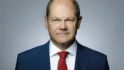 Olaf Scholz német kancellár pénteken ismét felszólította Vlagyimir Putyin orosz elnököt, hogy gondoskodjék a tűzszünetről az Ukrajna elleni háborúban - közölte a német kormányfő szóvivője.