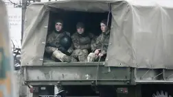 Az ukrán vezérkar kedd délutáni helyzetjelentésében megerősítette, hogy az orosz erők egyes alakulataikat elkezdték visszavonni Kijev és az ország északkeleti részében lévő Csernyihiv megyékből Fehéroroszországba.
