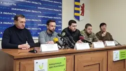 Megyei rendőrparancsnok: Több fegyveres személy szivárgott be Kárpátaljára, de mindegyiküket őrizetbe vették