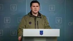 Egyaránt bírálta Szergej Lavrov orosz külügyminiszternek az ukrán-orosz tárgyalásokon tanúsított hozzáállását Mihajlo Podoljak, az ukrán elnöki iroda vezetőjének tanácsadója, a kijevi tárgyalóküldöttség tagja és Dmitro Kuleba ukrán külügyminiszter pénteken megjelent sajtónyilatkozataikban.