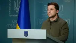 Volodimir Zelenszkij ukrán elnök kijelentette, hogy kész közvetlenül tárgyalni Vlagyimir Putyin orosz elnökkel. Hozzátette: ha a megbeszélés rosszul sül el, az egy harmadik világháború kezdete lehet.