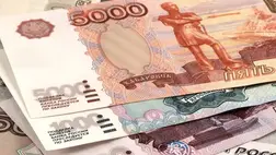 Oroszországban a magánszemélyek készpénzben csak rubelben vehetnek fel kamatot a devizabetétek után