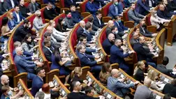 Csaknem 20 képviselő hagyta el Ukrajnát