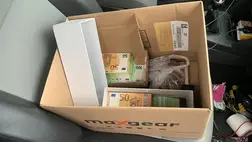 Csaknem egymillió hrivnya értékű valutát találtak a kárpátaljai vámosok egy cseh férfinél. (Fotó: Kárpátaljai Vámhivatal)