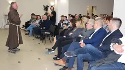 Pedagóguskonferencia az MCC Beregszászi Képzési Központjában - Stressz- és kríziskezelésre a szeretet az orvosság. Fotó: Kárpátinfo/Kovács Erzsébet