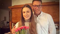 Ákos középső lánya 19 éves lett: Kata gyönyörű a szülinapos fotón