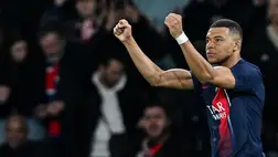 Bombahír: Kylian Mbappé öt évre aláírt a Real Madridhoz