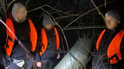 Január 25-én az újlaki határőrök őrizetbe vettek három kárpátaljai férfit, akik a Tiszán át akartak eljutni Magyarországra. Fotó: DPSZU
