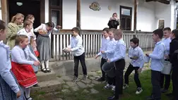 Húsvétváró a Nagyberegi Tájházban - Hímeskészítés és locsolkodás. Fotó: Kárpátinfo/Kovács Erzsébet