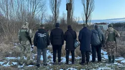 Katonaköteles férfiak Dédánál próbálkoztak átjutni a határon. Fotó: DPSZU