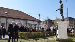 Ünnepi istentisztelet és koszorúzás Beregszászon - Minden magyarnak küldetése van. Fotó: Kárpátinfo/Kovács Elemér