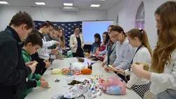 Télbúcsúztató az MCC Beregszászi Központjában - Farsangzáró húshagyó kedden. Fotó: Kárpátinfo/Kovács Erzsébet