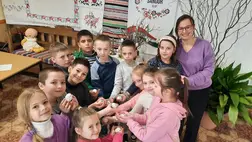 Húsvéti kézműves foglalkozások Salánkon - Viaszrátétes, aranyporos és berzselt hímesek