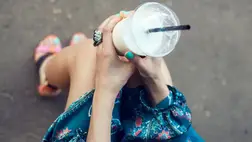 Létfontosságú, hogy zsíros tejet is igyál. A tudományos magyarázat 
