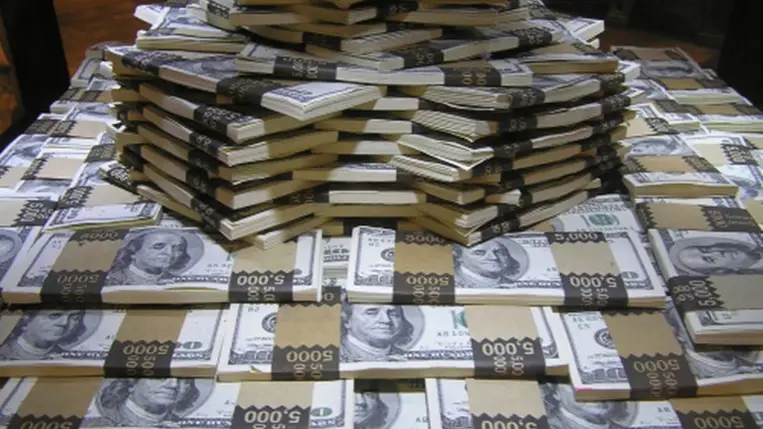 Dollár: pénzköteg. Illusztráció