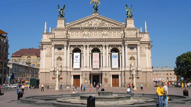 Lembergi operaház