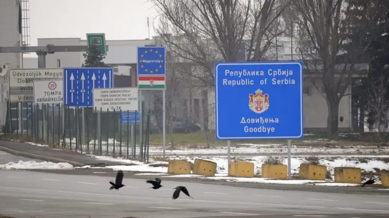 Szerbia, szerb határ. 